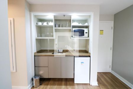 Apartamento para alugar com 1 quarto, 40m² em Indianópolis, São Paulo