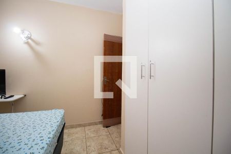 Quarto de apartamento para alugar com 2 quartos, 65m² em Sqs 409, Brasília