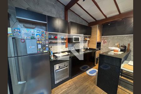 Cozinha de casa para alugar com 3 quartos, 140m² em Jardim Belizário, Cotia