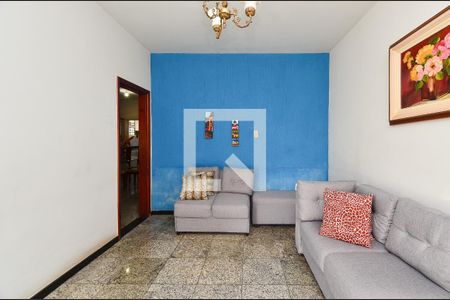 Sala de Estar de casa à venda com 3 quartos, 300m² em Santa Cruz, Belo Horizonte