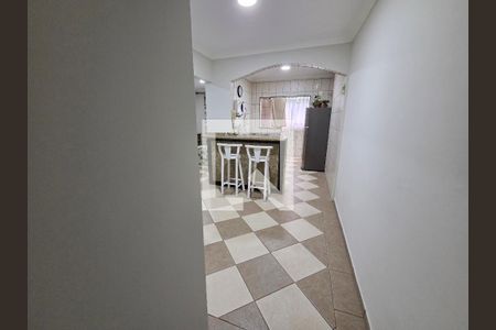 Sala de apartamento para alugar com 2 quartos, 139m² em Balneario Flórida, Praia Grande