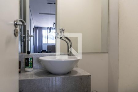 Lavabo de apartamento à venda com 2 quartos, 66m² em Prado, Belo Horizonte