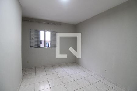 Quarto 1 de casa para alugar com 2 quartos, 70m² em Butantã, São Paulo