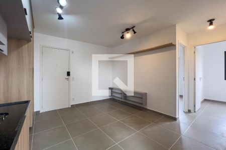 Sala e cozinha de apartamento à venda com 2 quartos, 38m² em Cambuci, São Paulo