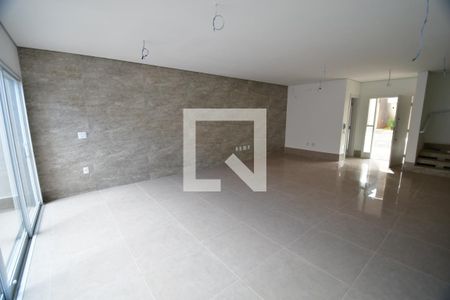 Sala de casa de condomínio à venda com 3 quartos, 245m² em Parque Taquaral, Campinas