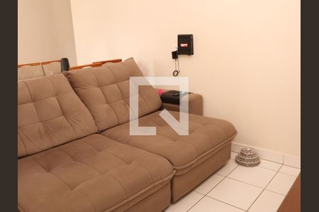 Sala de TV de apartamento à venda com 3 quartos, 70m² em Vila Sao Luiz, Goiânia
