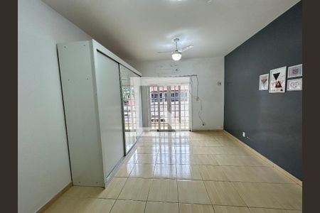 Quarto 1 de casa para alugar com 4 quartos, 173m² em Quintino Bocaiúva, Rio de Janeiro