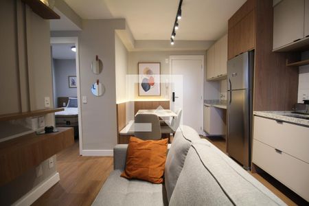 Sala/Cozinha de apartamento para alugar com 2 quartos, 44m² em Cidade Jardim, São Paulo