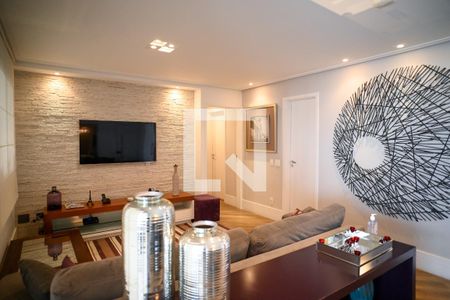 Sala de apartamento à venda com 3 quartos, 143m² em Vila Gumercindo, São Paulo