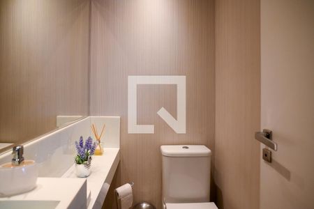 Lavabo de apartamento à venda com 3 quartos, 143m² em Vila Gumercindo, São Paulo