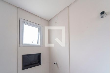 Banheiro de apartamento à venda com 2 quartos, 85m² em Vila Humaita, Santo André