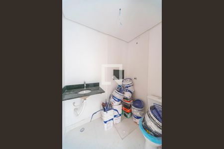 Banheiro  de apartamento à venda com 2 quartos, 88m² em Vila Humaita, Santo André