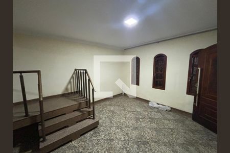 Sala de casa à venda com 4 quartos, 369m² em Vila Rio Branco, São Paulo
