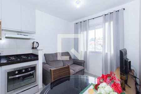 Sala de apartamento para alugar com 2 quartos, 33m² em Piqueri, São Paulo