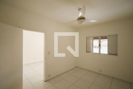 Quarto 1 de casa para alugar com 2 quartos, 150m² em Jardim Reimberg, São Paulo