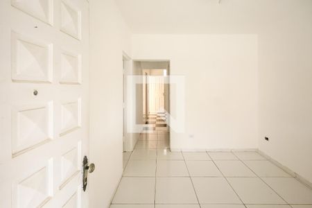 Sala de casa para alugar com 2 quartos, 150m² em Jardim Reimberg, São Paulo
