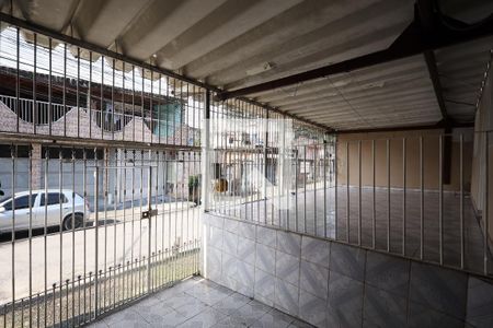 Hall Sala de casa para alugar com 2 quartos, 150m² em Jardim Reimberg, São Paulo