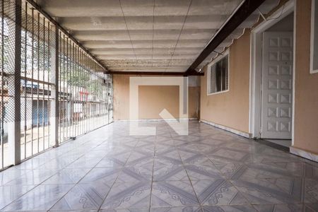 Hall Sala de casa para alugar com 2 quartos, 150m² em Jardim Reimberg, São Paulo