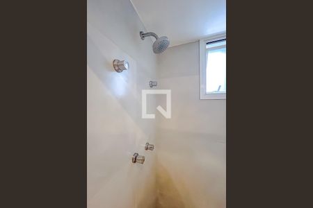 Banheiro de apartamento à venda com 3 quartos, 220m² em Tatuapé, São Paulo