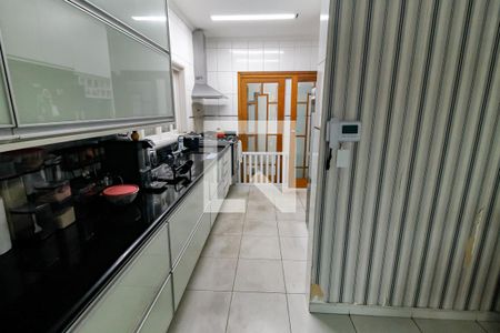 Cozinha de casa à venda com 3 quartos, 360m² em Parque Assuncao, Taboão da Serra