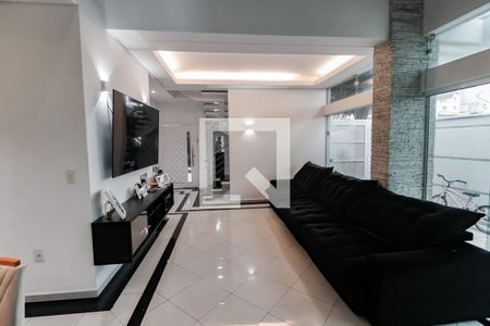 Sala 1 de casa à venda com 3 quartos, 360m² em Parque Assuncao, Taboão da Serra