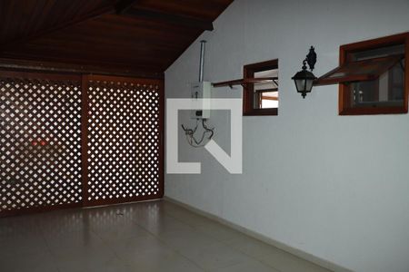 Casa de Condomínio para alugar com 4 quartos, 496m² em Granja Viana, Cotia