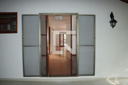 Casa de Condomínio para alugar com 4 quartos, 496m² em Granja Viana, Cotia