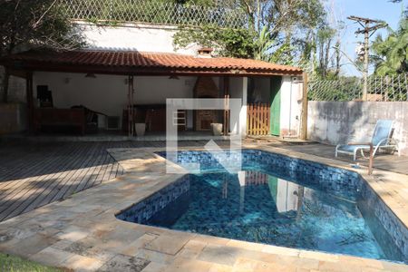 Casa de Condomínio para alugar com 4 quartos, 496m² em Granja Viana, Cotia