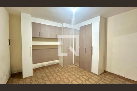 Quarto 1 de casa para alugar com 2 quartos, 58m² em Parque Continental Iii, Guarulhos