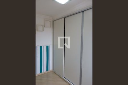 Quarto 1 de apartamento para alugar com 2 quartos, 57m² em Bandeiras, Osasco