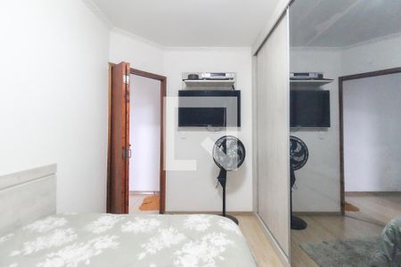 Quarto 1 de apartamento à venda com 2 quartos, 52m² em Guaianases, São Paulo