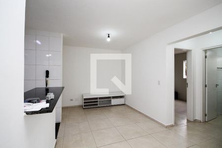 Sala de apartamento para alugar com 2 quartos, 50m² em Rio Cotia, Cotia