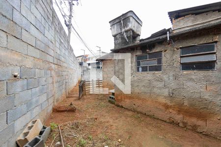 Quintal de casa à venda com 2 quartos, 203m² em Jardim Regina Alice, Barueri