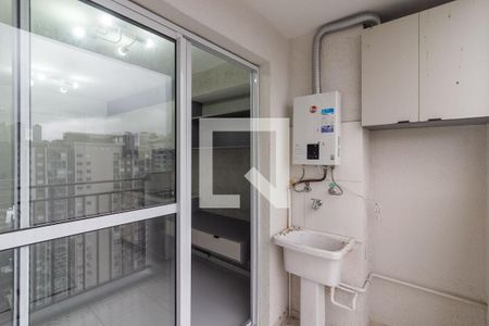 Varanda e Área de serviço de apartamento para alugar com 2 quartos, 37m² em  Vila Cruzeiro, São Paulo