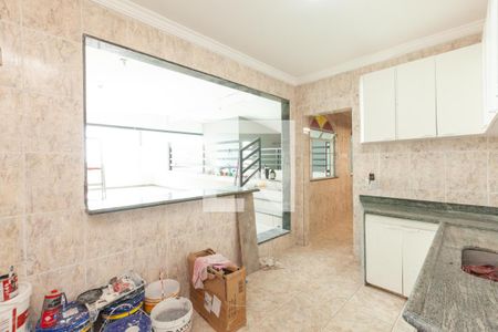 Casa para alugar com 1 quarto, 12m² em Califórnia, Belo Horizonte