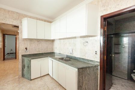Casa para alugar com 1 quarto, 12m² em Califórnia, Belo Horizonte