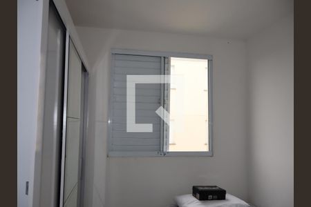 Quarto 1 de apartamento para alugar com 2 quartos, 49m² em Parque São Lourenço, São Paulo