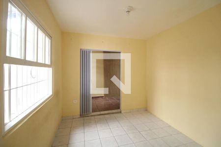 Quarto 2 de casa para alugar com 2 quartos, 175m² em Jardim Bonito, São Paulo