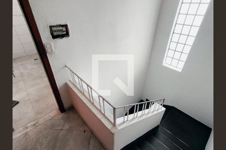Escada de casa à venda com 8 quartos, 240m² em Vianelo/bonfiglioli, Jundiaí