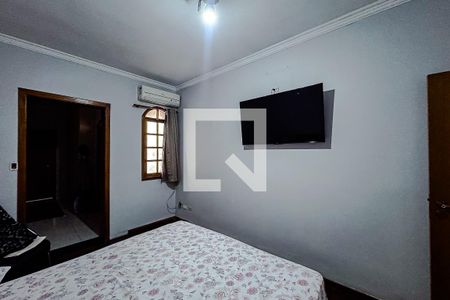Quarto 1 - Suíte de casa para alugar com 4 quartos, 500m² em Quarta Parada, São Paulo