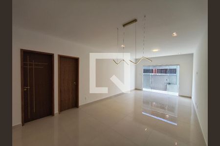 Casa de Condomínio à venda com 3 quartos, 170m² em Freguesia (jacarepaguá), Rio de Janeiro