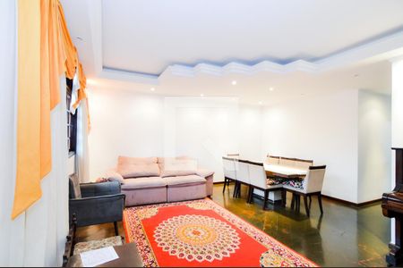 Sala de casa à venda com 3 quartos, 250m² em Jardim Santa Beatriz, Guarulhos