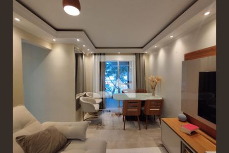 Sala  de apartamento à venda com 3 quartos, 69m² em Vila Caraguata, São Paulo