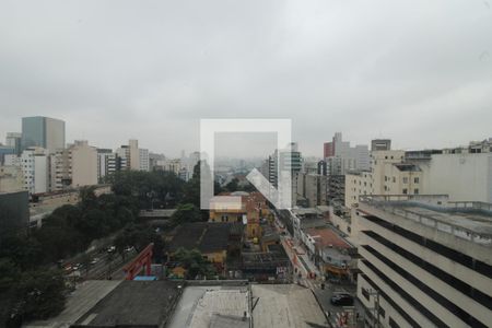 Varanda da sala de apartamento para alugar com 1 quarto, 28m² em Liberdade, São Paulo