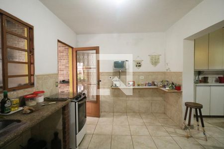 Cozinha de casa à venda com 2 quartos, 246m² em Taboão, Diadema