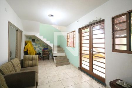 Sala de casa à venda com 2 quartos, 246m² em Taboão, Diadema