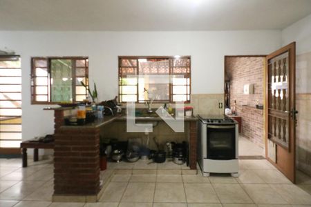 Cozinha de casa à venda com 2 quartos, 246m² em Taboão, Diadema