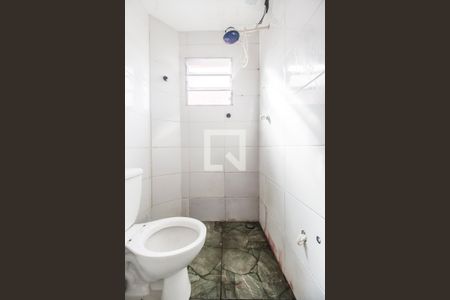 Banheiro de casa para alugar com 1 quarto, 50m² em Jardim Julio, Barueri