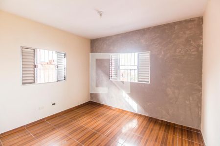 Quarto de casa para alugar com 1 quarto, 50m² em Jardim Julio, Barueri