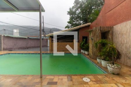 Vista do Quarto 1 de casa para alugar com 5 quartos, 130m² em Piratininga, Niterói